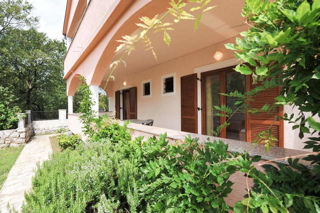Apartments Marta Starigrad Paklenica Pokój zdjęcie